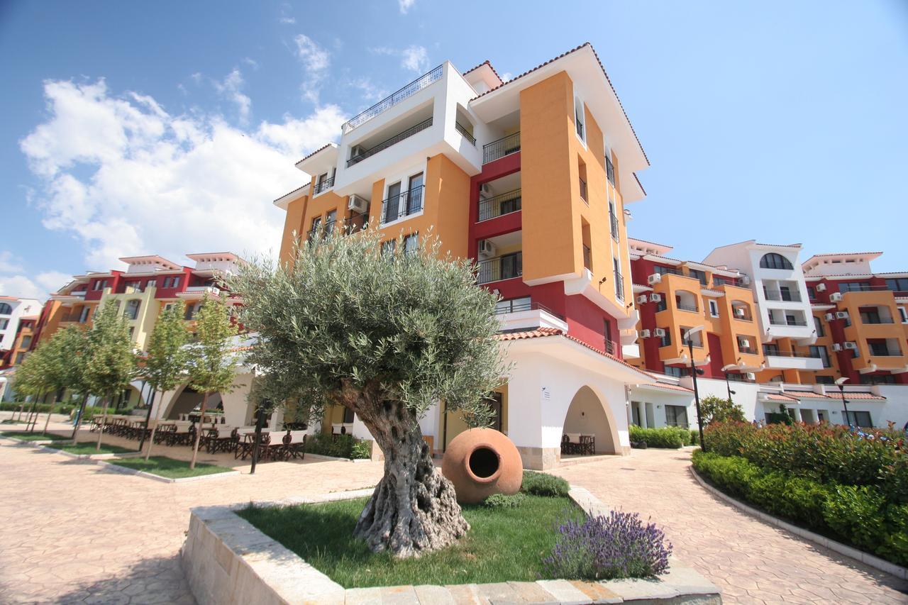 Menada Apartments In Marina Cape Ravda Exterior foto