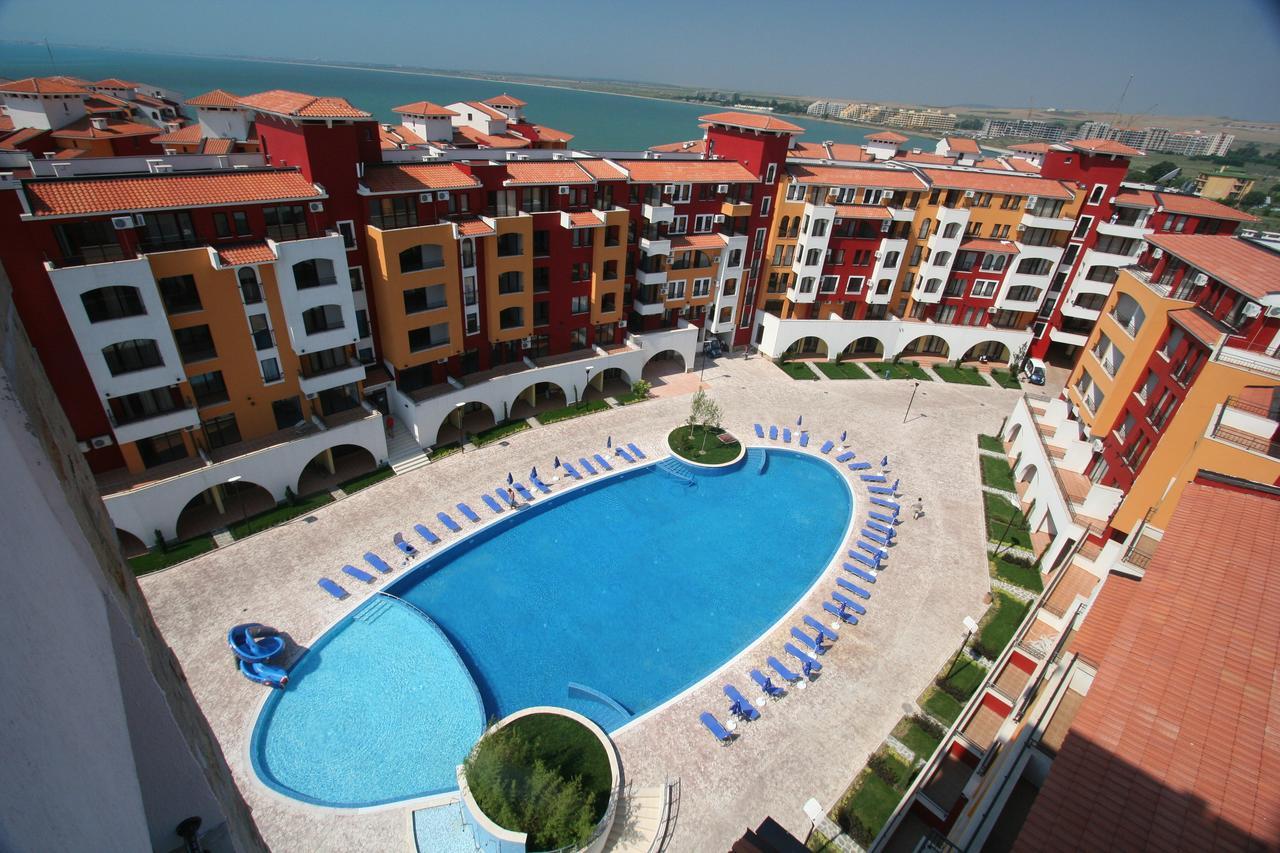 Menada Apartments In Marina Cape Ravda Exterior foto